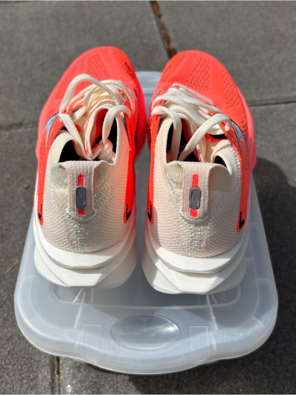 Brooks Hyperion Max 3 - Picture 11 of 13